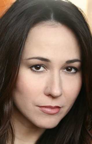 Лора Каннингэм