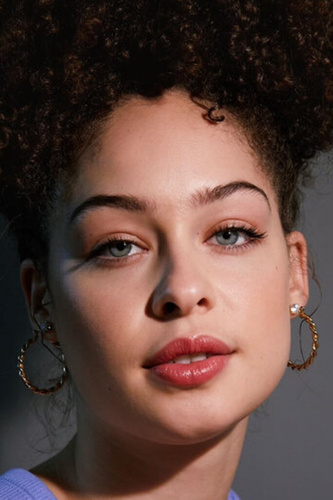 Лиз Карибель